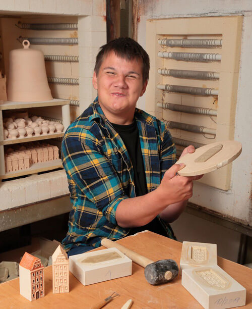 Výroba keramiky - Art Studio Genetrix, Miroslav Kadlec